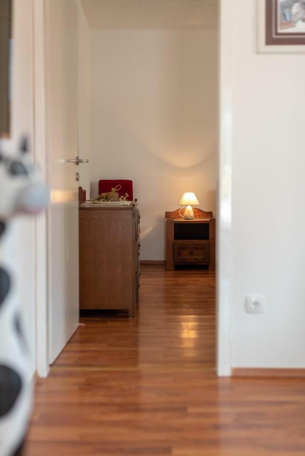 Apartment Dinka Trogir Exterior photo